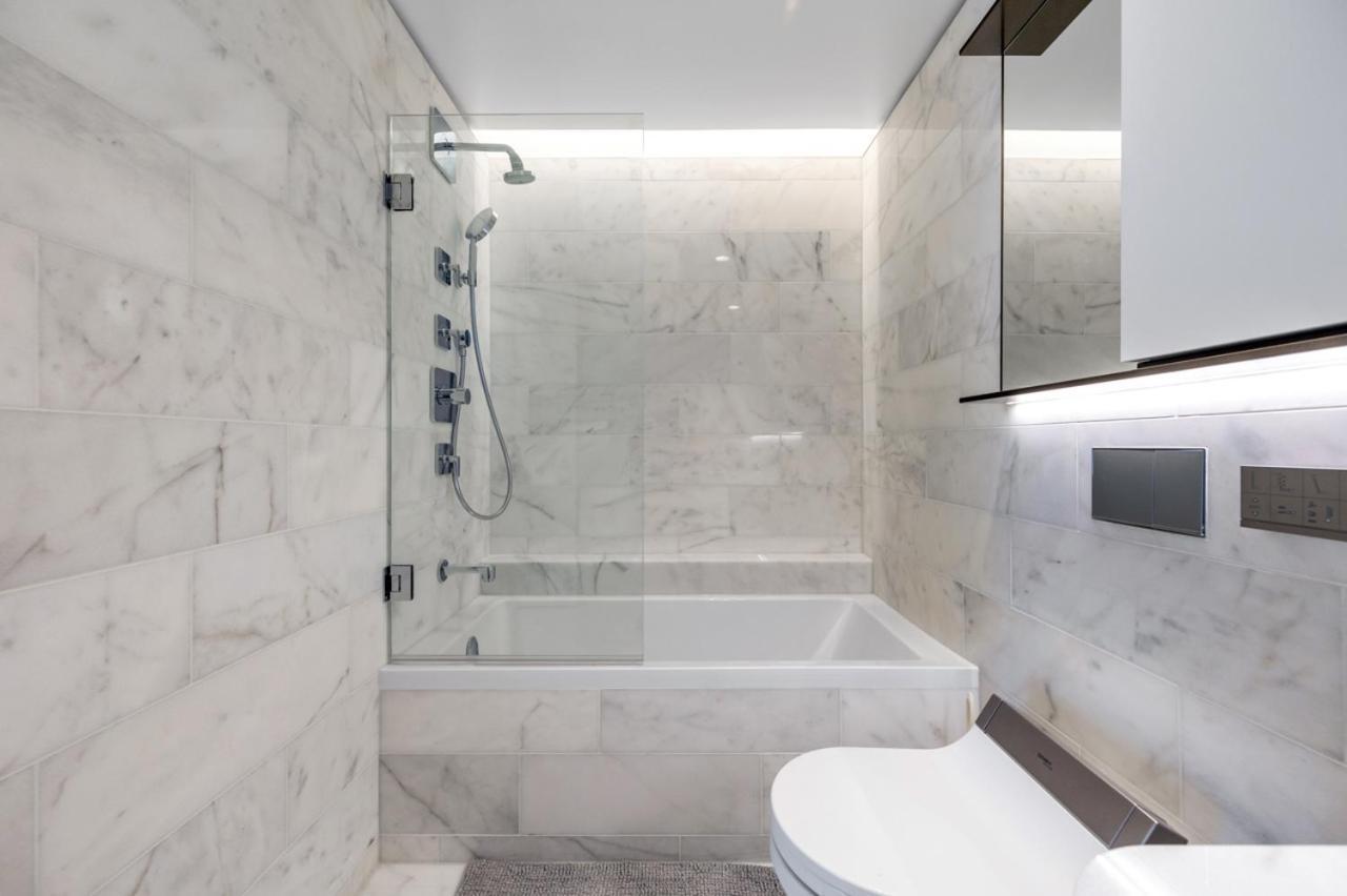 Chic Urban Stylish 1Br Condo In Dt Vancouver Exterior photo