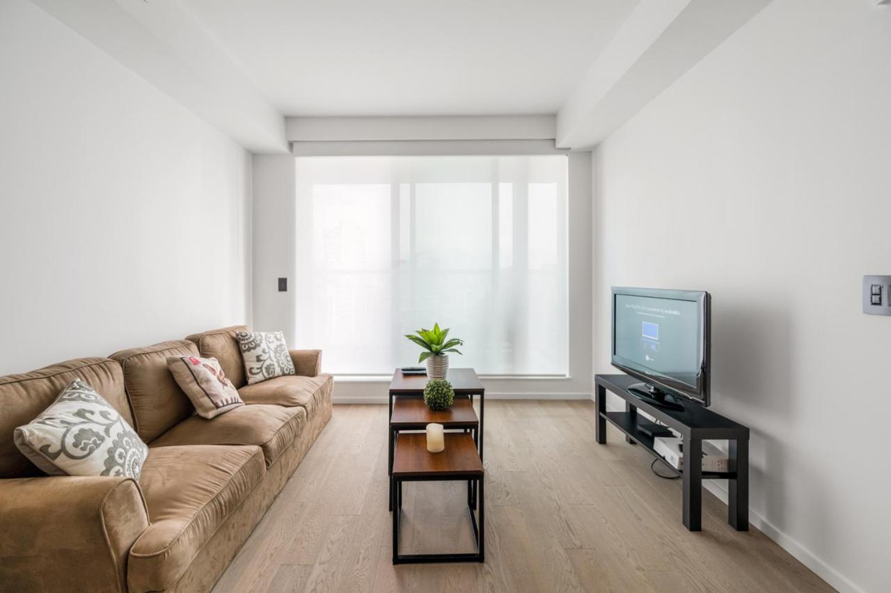 Chic Urban Stylish 1Br Condo In Dt Vancouver Exterior photo